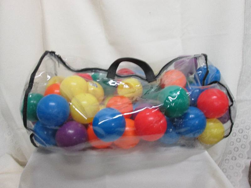 lot 10 image: 1 bag of kid plastic colored play b...