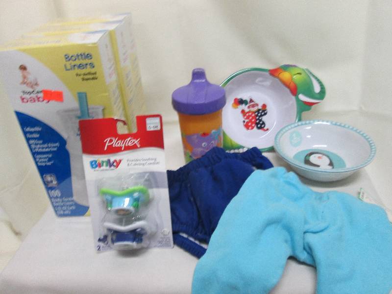 lot 41 image: 3 pkg bottle liners 100pk, Playtex...