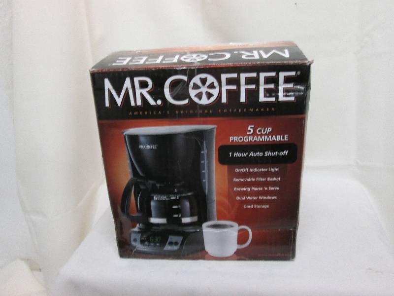 lot 75 image: Mr. Coffee 5 cup programmable coffe...
