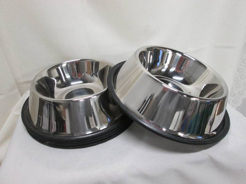 lot 83 image: Lot of 5 stainless steel 32 oz pet ...