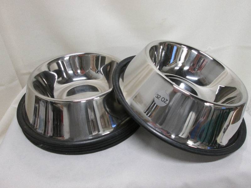 lot 84 image: Lot of 5 stainless steel 32 oz pet ...