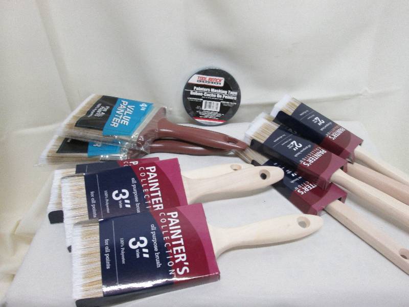 lot 92 image: Painters Lot Two 4 inch brushes, T...