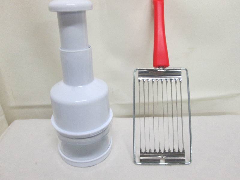 lot 94 image: Kitchen chopper & hand slicer...
