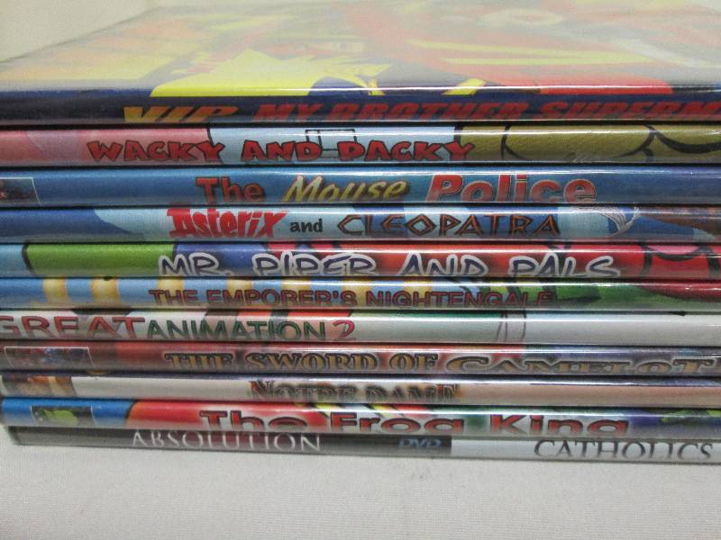 lot 141 image: Lot of 10 assorted unopened DVDs...
