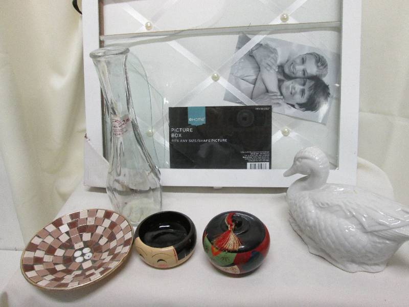 lot 169 image: Wedding picture box, bud vase, cera...