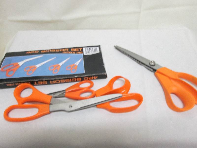 lot 180 image: Scissors 4pc, 3pc & pinking shears...