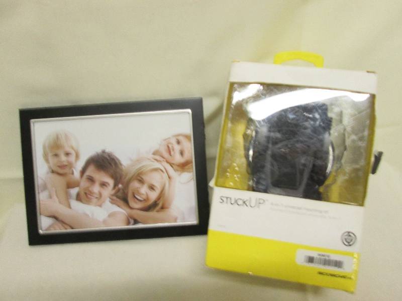 lot 188 image: cell phone auto mounting kit, photo...