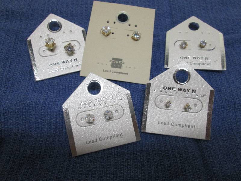 lot 224 image: 5 pair faux diamond earrings, lead ...