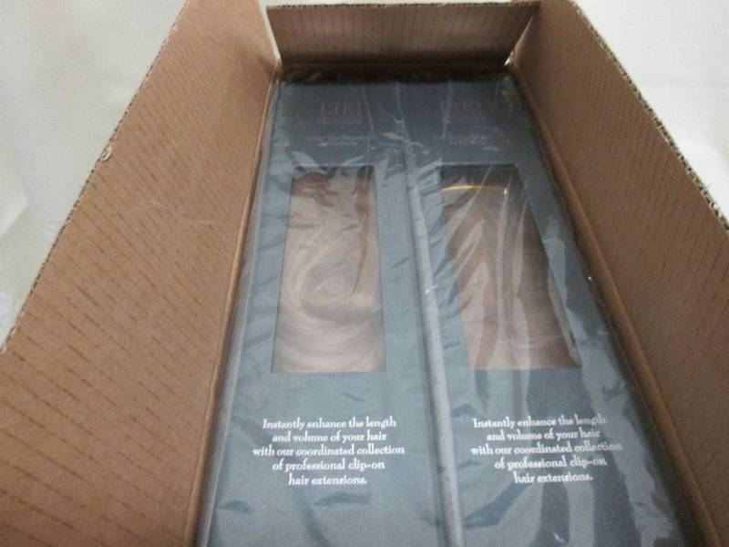 lot 248 image: HerStyler  Lot of 4 Instant Clip H...