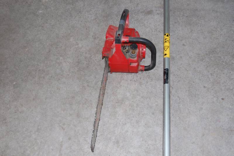 lot 25 image: Parts for Weed Whip and Chain Saw