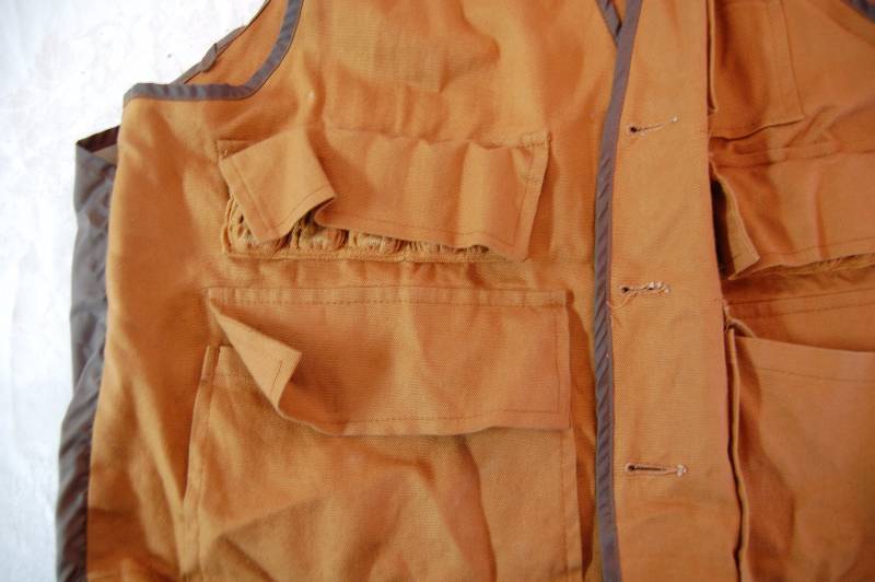 lot 116 image: Hunting Vest