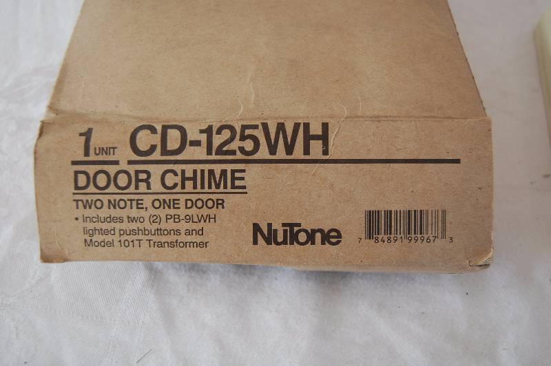 lot 119 image: Door Chime Kit