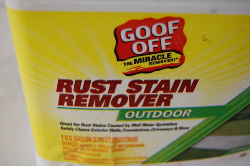 lot 127 image: RustStain Remover