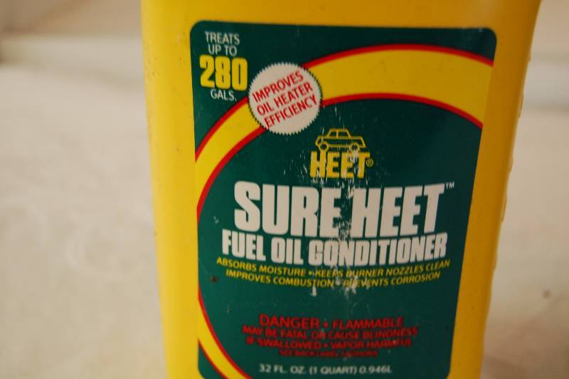lot 227 image: Assorted Car Additive