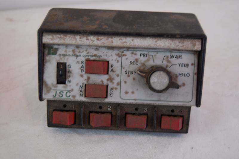 lot 253 image: Squad Car Parts