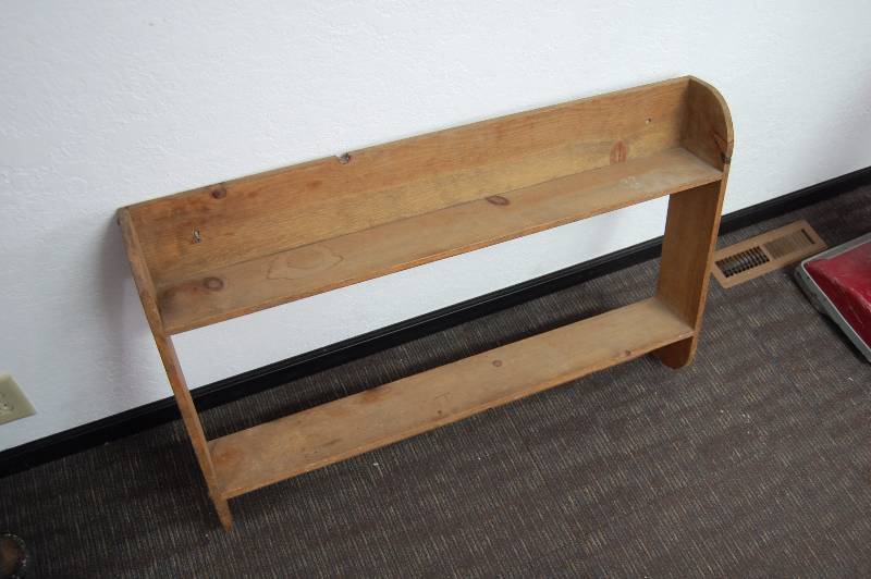 lot 271 image: Wooden Shelf