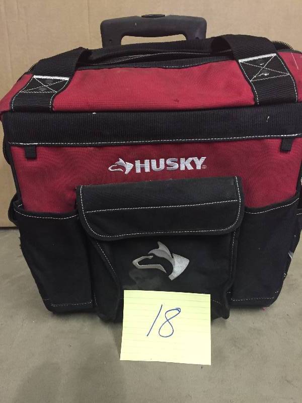 lot 18 image: Husky Tool Tote