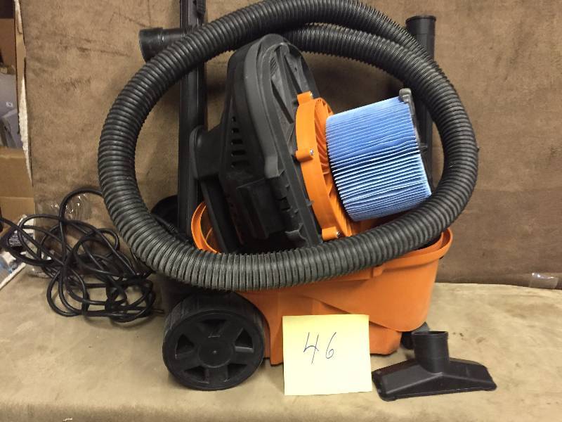 lot 46 image: Ridgid WD4070  4 gal tested works used
