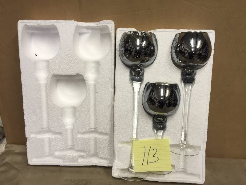 lot 113 image: 3 Pc Mercury Glass Globes New