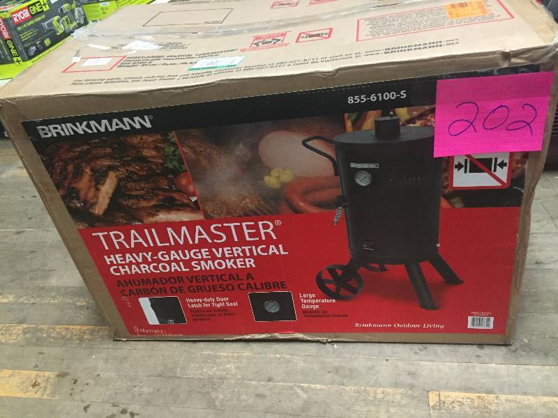 lot 202 image: Brinkmann Trailmaster Heavy Gauge Vertical Smoker-855-6100-S New