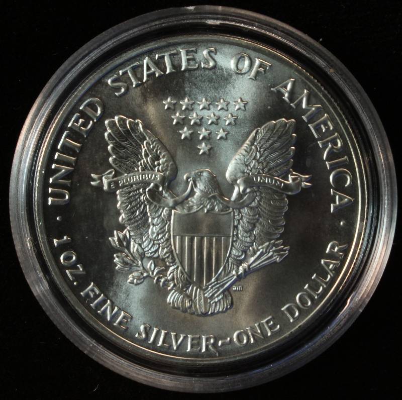 1990 AMERICAN SILVER EAGLE 1 TROY OZ. .999 FINE SILVER DOLLAR IN AIRTITE CAPSULE