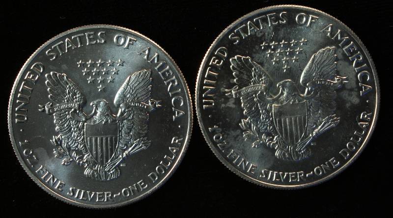 LOT OF 2 1990 AMERICAN SILVER EAGLE DOLLAR COINS 1 TROY OZ. FINE SILVER EACH