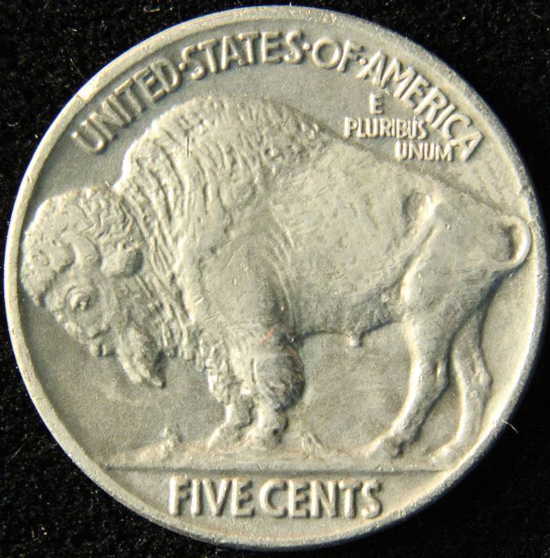 1935 BUFFALO NICKEL AU