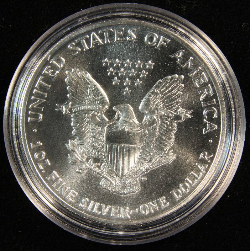 1989 AMERICAN SILVER EAGLE 1 TROY OZ. .999 FINE SILVER DOLLAR IN AIRTITE CAPSULE