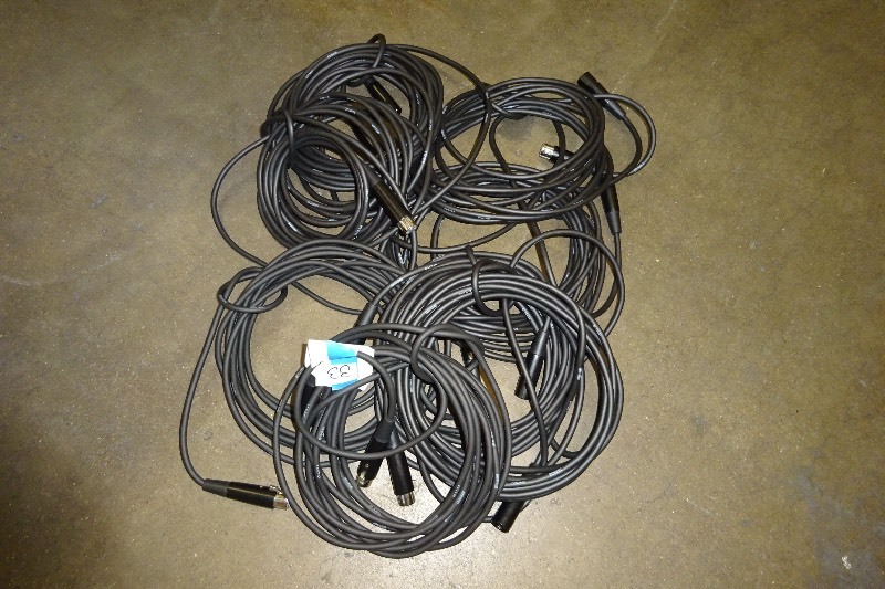 lot 33 image: Batch of 8 Whirlwind EMC 20 20 XLR Cables