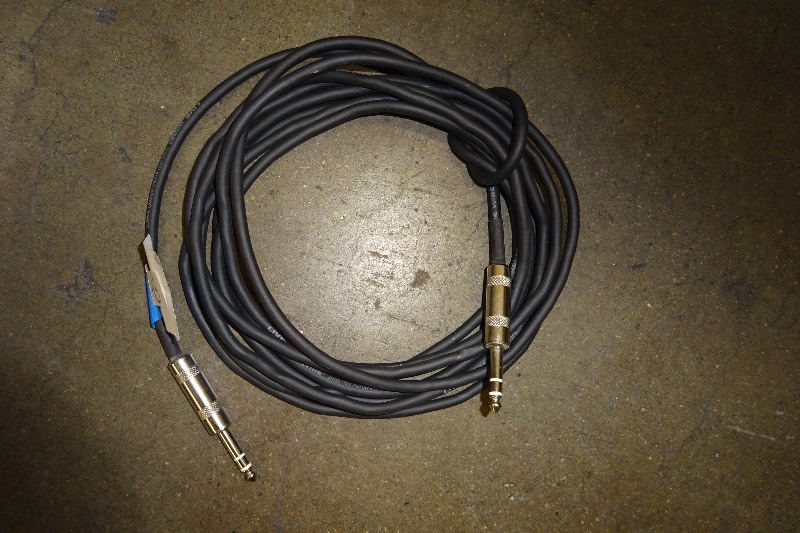 lot 43 image: 12 14 TS cable