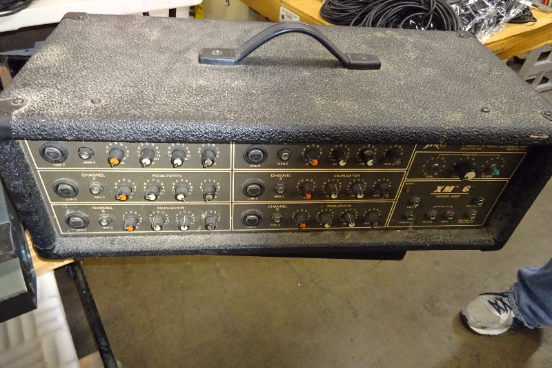 lot 74 image: Peavey XMG Mixer