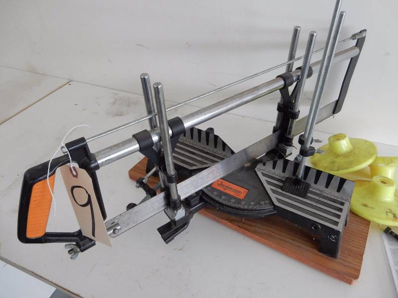 lot 9 image: JORGENSEN, Miter Saw