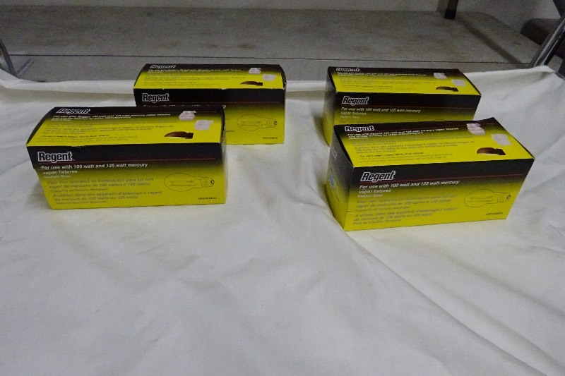 Lot of Regent 100 watt or 125 watt mercury bulbs