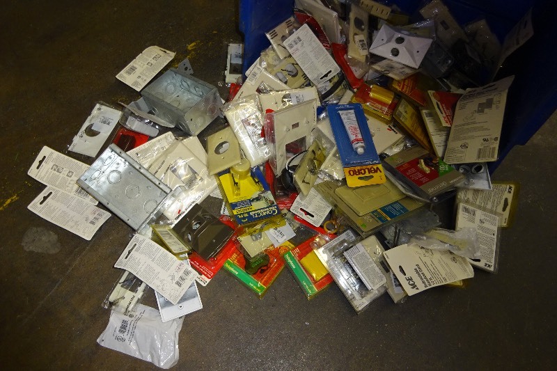 Variety of electrical items
