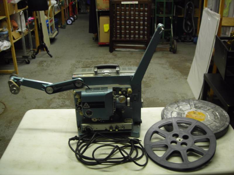 International Movie Projector