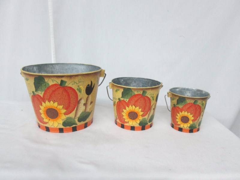 Pumpkin Patch Tin Buckets