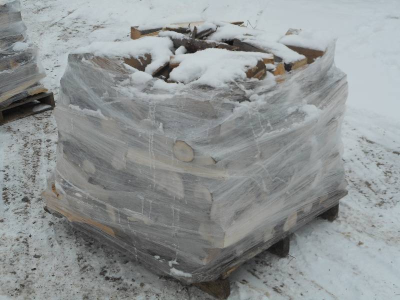 lot 6 image: (1) Pallet Of Firewood
