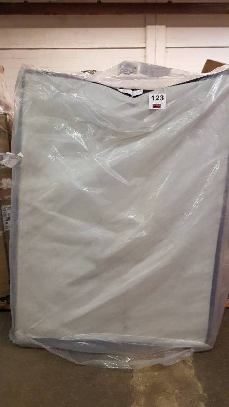 lot 121 image: Serta Perfect Sleeper Boxspring Twin