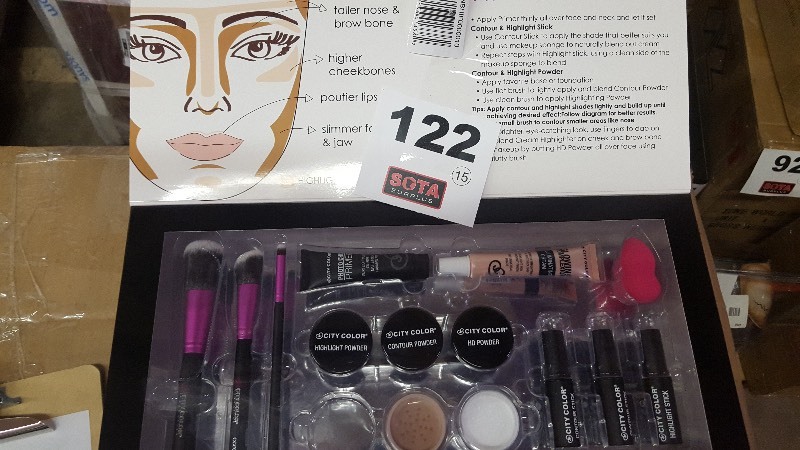 lot 122 image: 12 piece Complete Contour Set