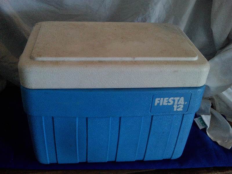 12 pack cooler