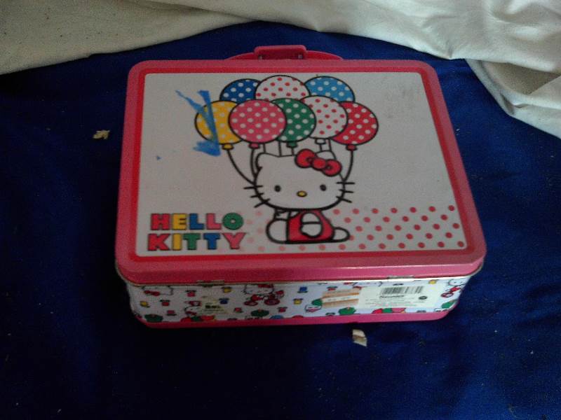 metal hello kitty lunch box