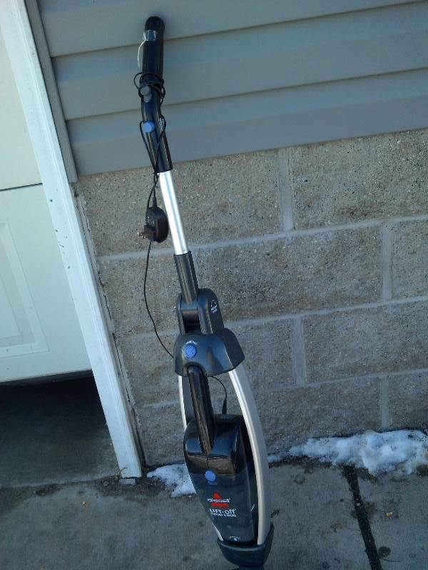 bissel lift off vaccum