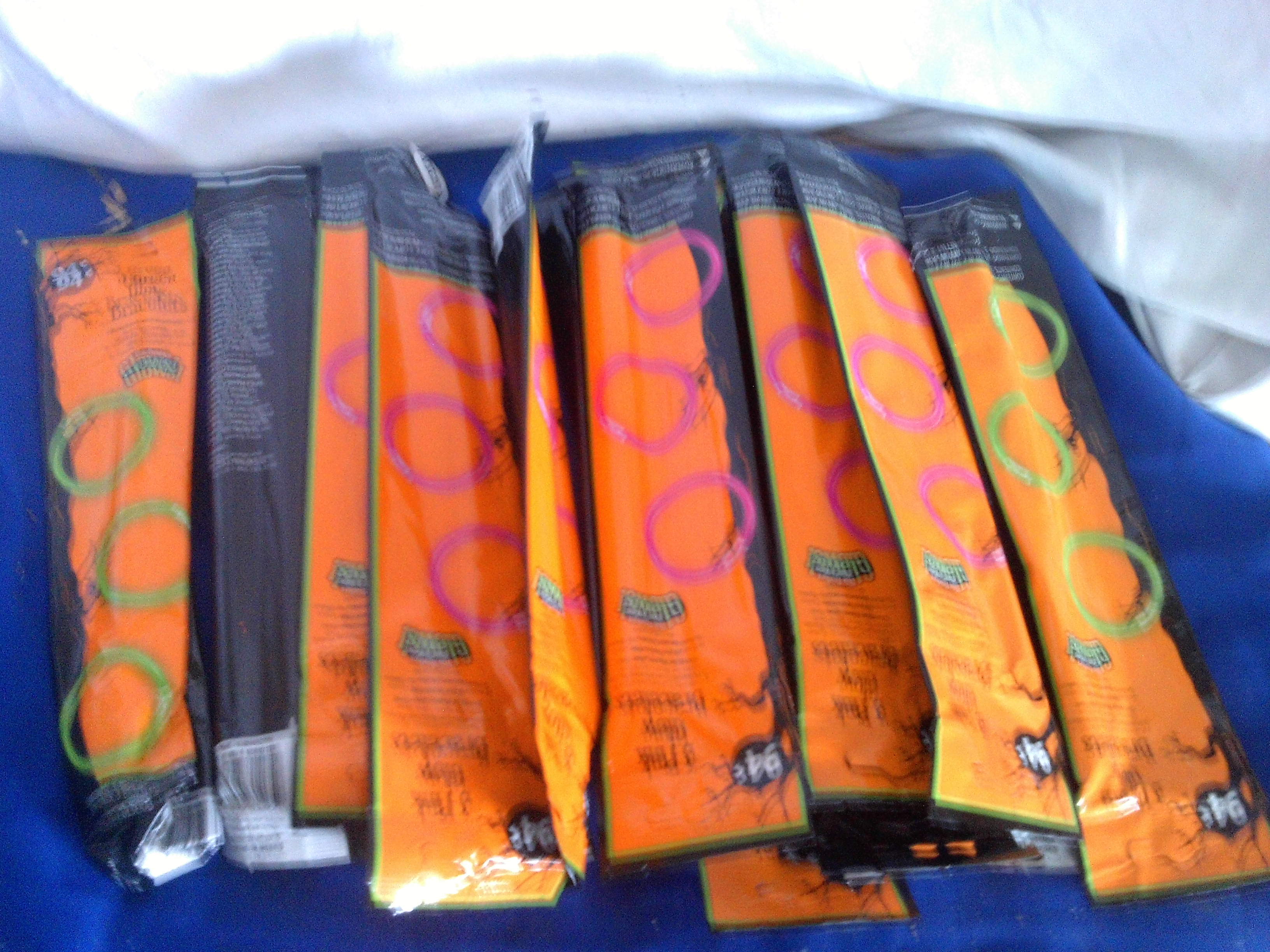 glow braceletts