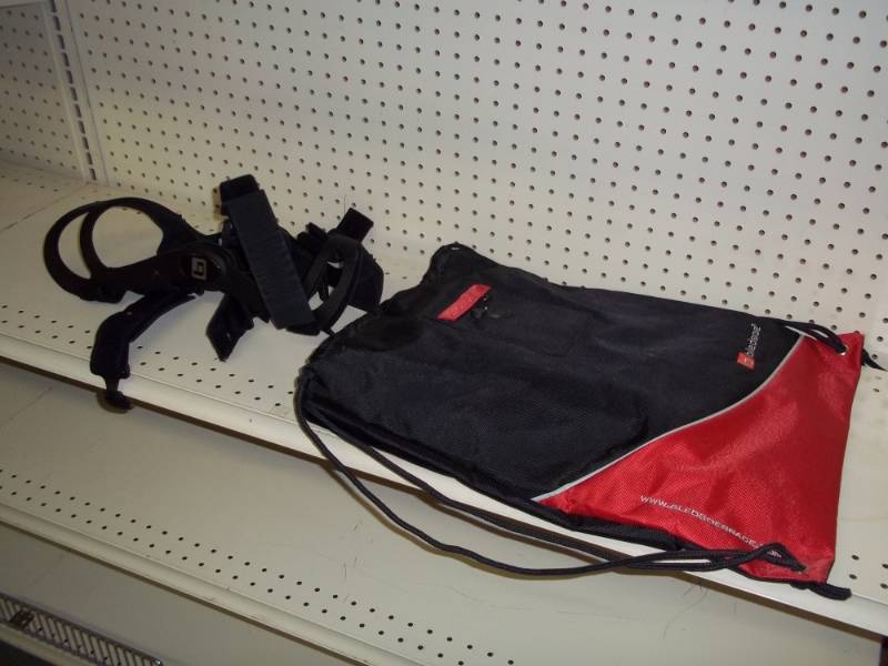 lot 9 image: Bledsto Knee brace with case