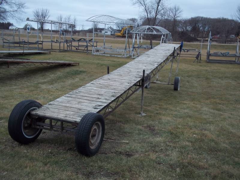lot 33 image: 32 X 3 Roll in Steel Dock with Shore end wheel kit Wood Decking.