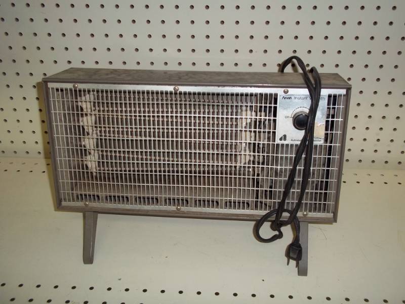 lot 48 image: Electric Heater consignor states worked when last used