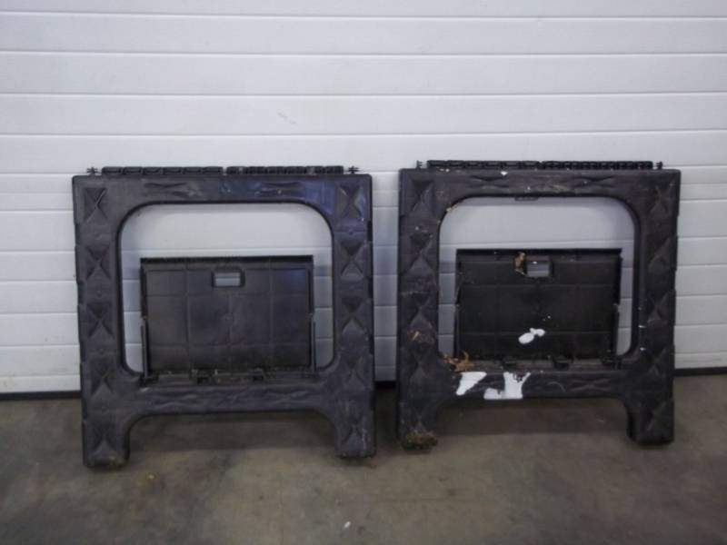 lot 76 image: Pair of folding sawhorses