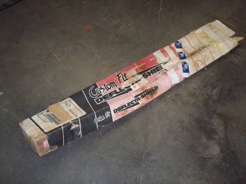 lot 87 image: New Deflector shield for 1989 -1993 Bronco II EXP