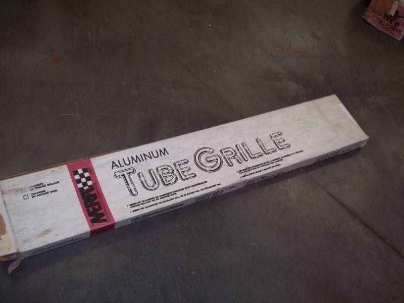 lot 90 image: New Aluminum Tube Grille see pic for application