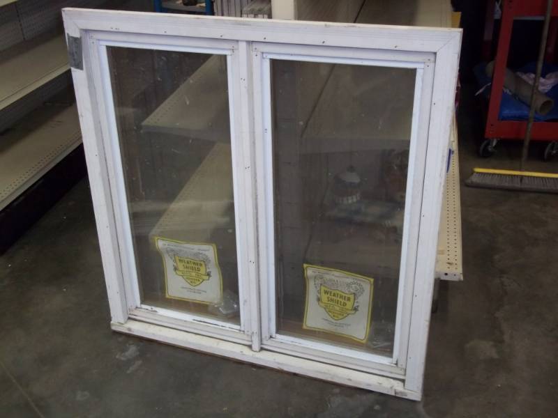 lot 100 image: 40 x 40 Crank out window made my Weather Shield